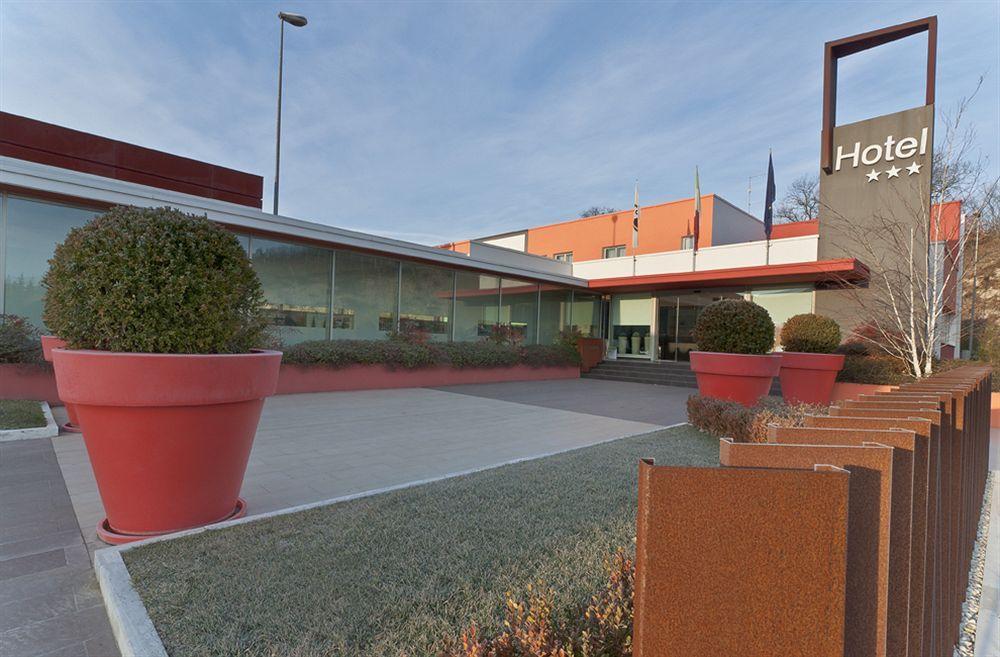 Hotel Cluentum Tolentino Exterior foto