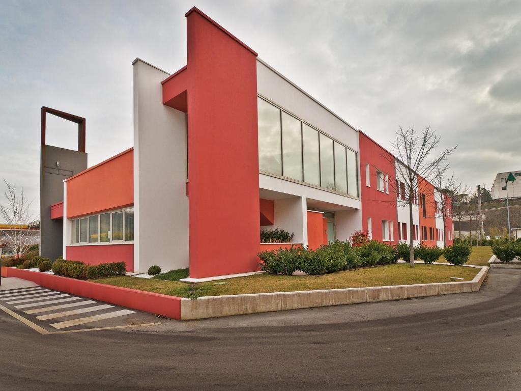Hotel Cluentum Tolentino Exterior foto