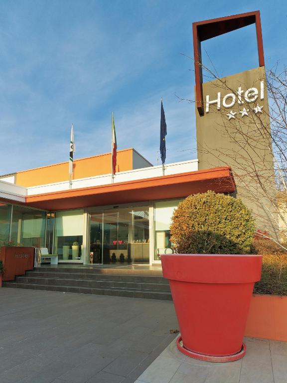 Hotel Cluentum Tolentino Exterior foto